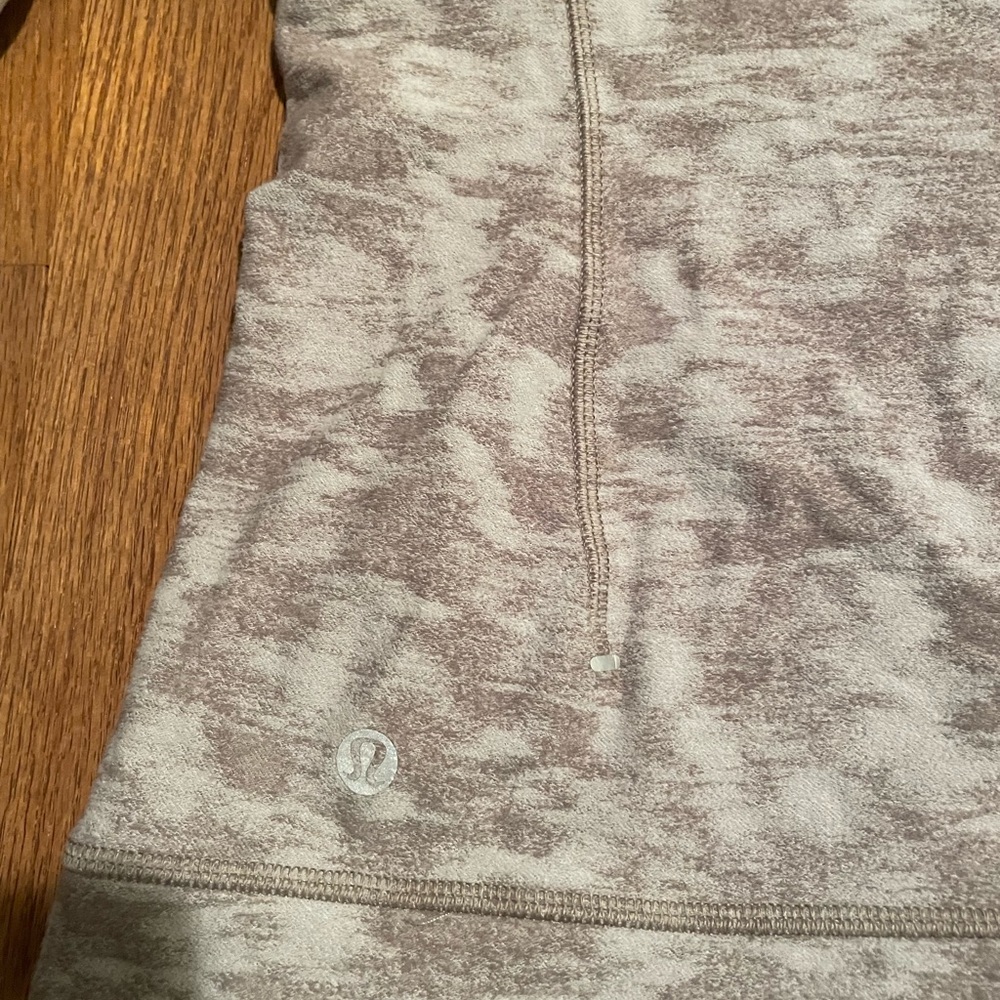 Lululemon half zip - Picture 3 of 7